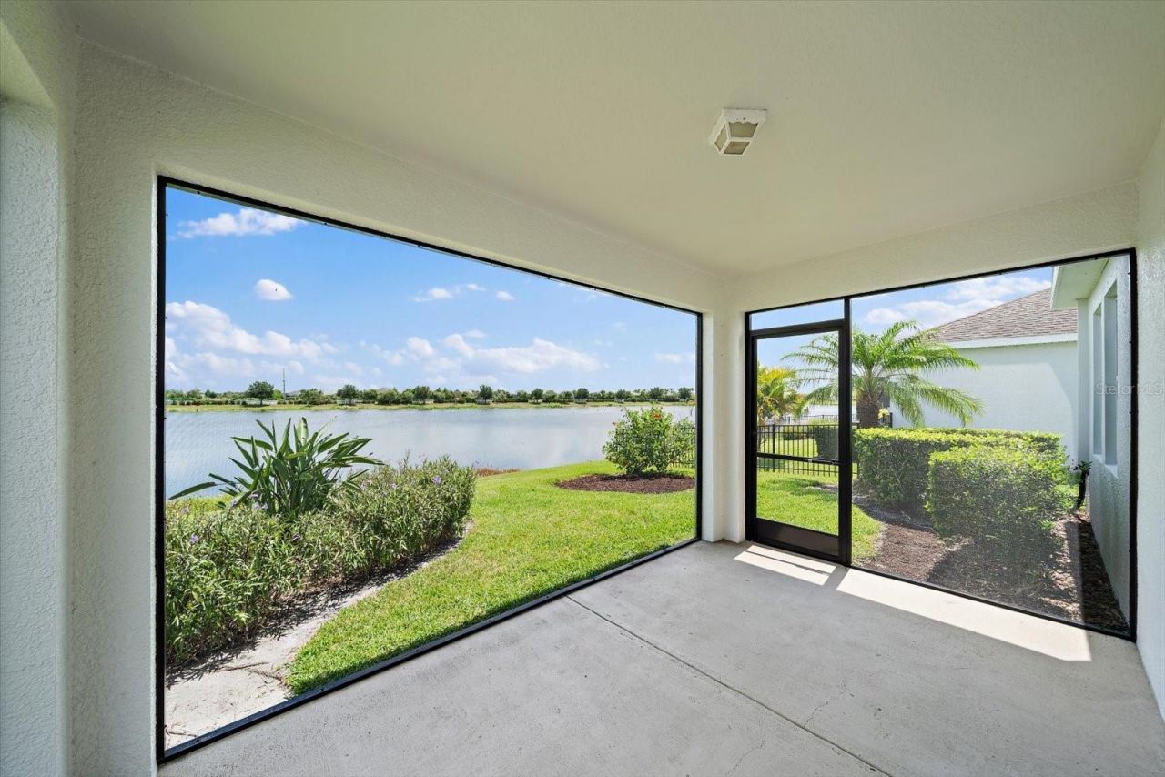 8418 Nandina Drive, Sarasota, FL 34240 Photo