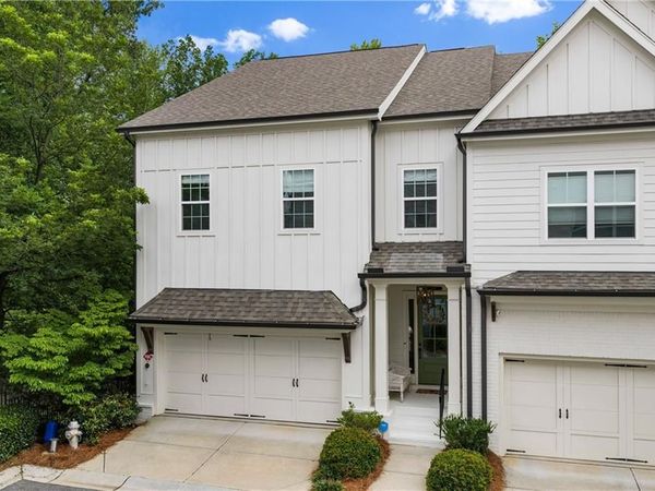 300 Banbury Crossing, Alpharetta, GA 30009