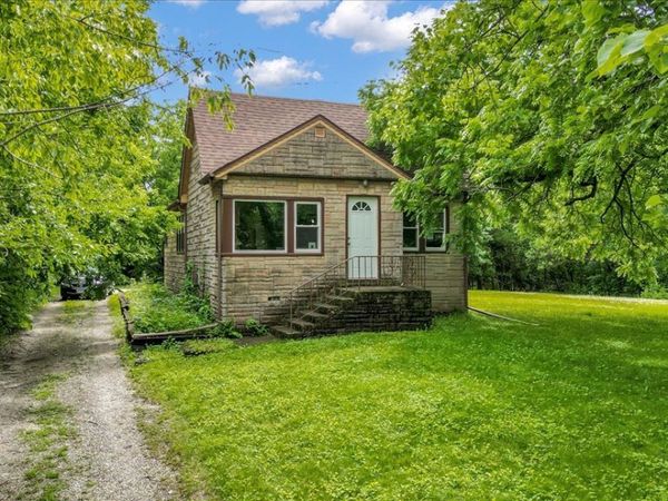 23119 CENTRAL PARK Avenue , Richton Park, IL 60471