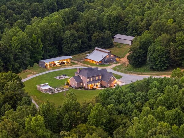 144 Abberly Ln , Hohenwald, TN 38462