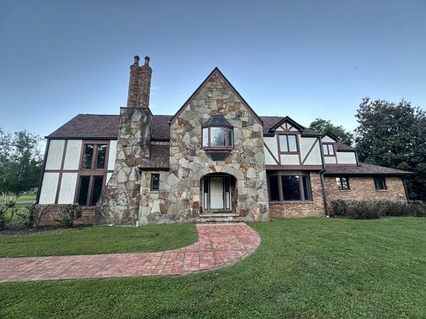 202 Oak Hill Dr , McMinnville, TN 37110
