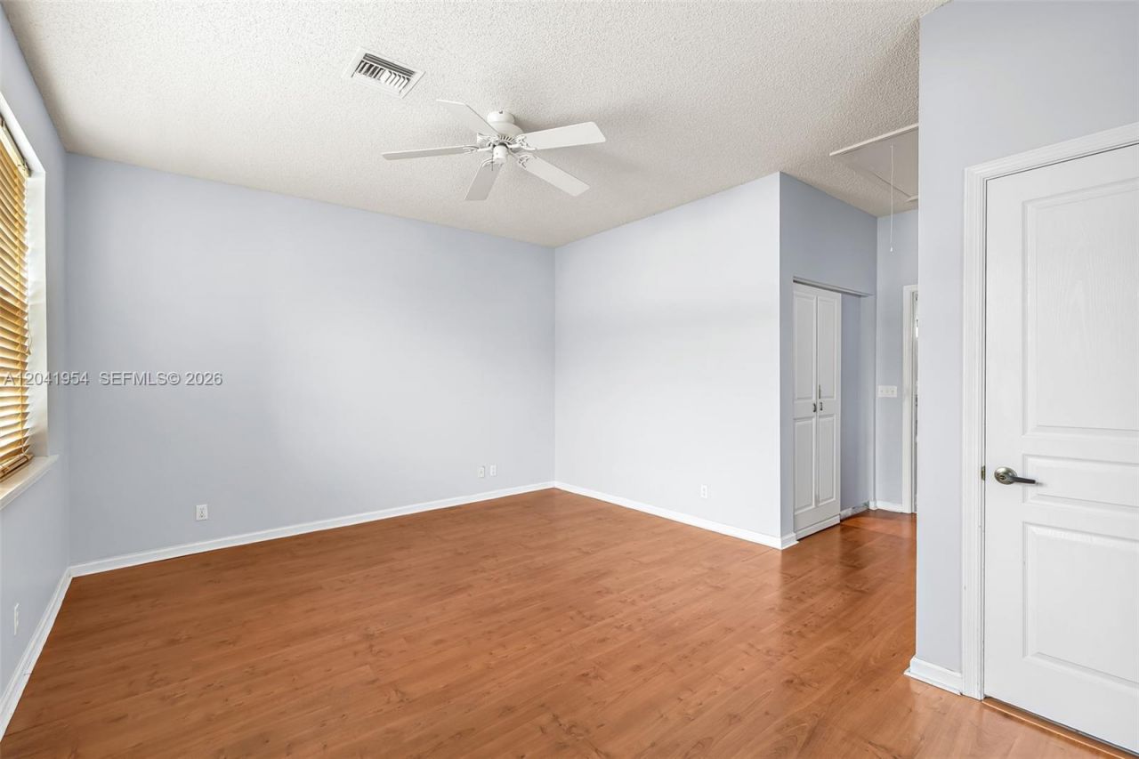 5823 Plum Harbor Cir , Tamarac, FL 33321 Photo