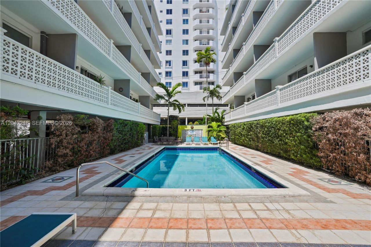 1614 West Ave , Unit 203, Miami Beach, FL 33139 Photo