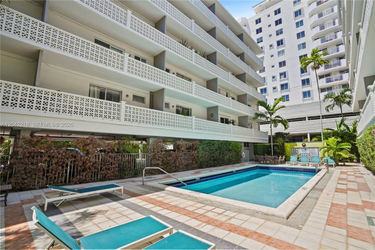 1614 West Ave , Unit 203, Miami Beach, FL 33139 Photo