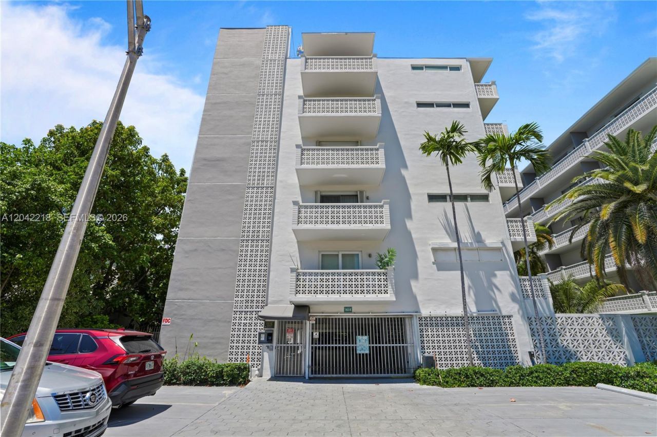 1614 West Ave , Unit 203, Miami Beach, FL 33139 Photo