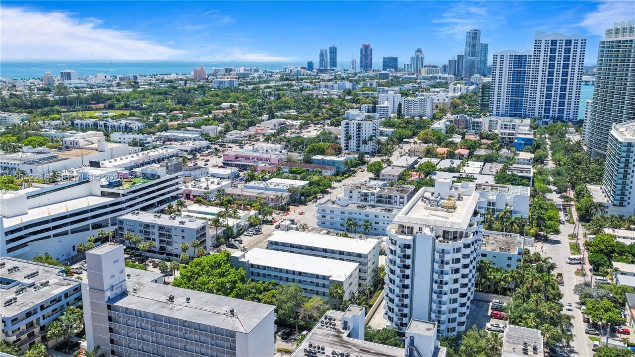 1614 West Ave , Unit 203, Miami Beach, FL 33139 Photo