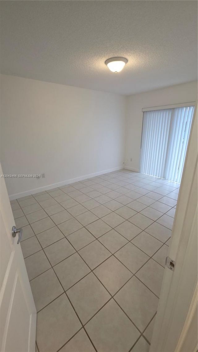 5839 SW 74th Ter , Unit 203, South Miami, FL 33143 Photo