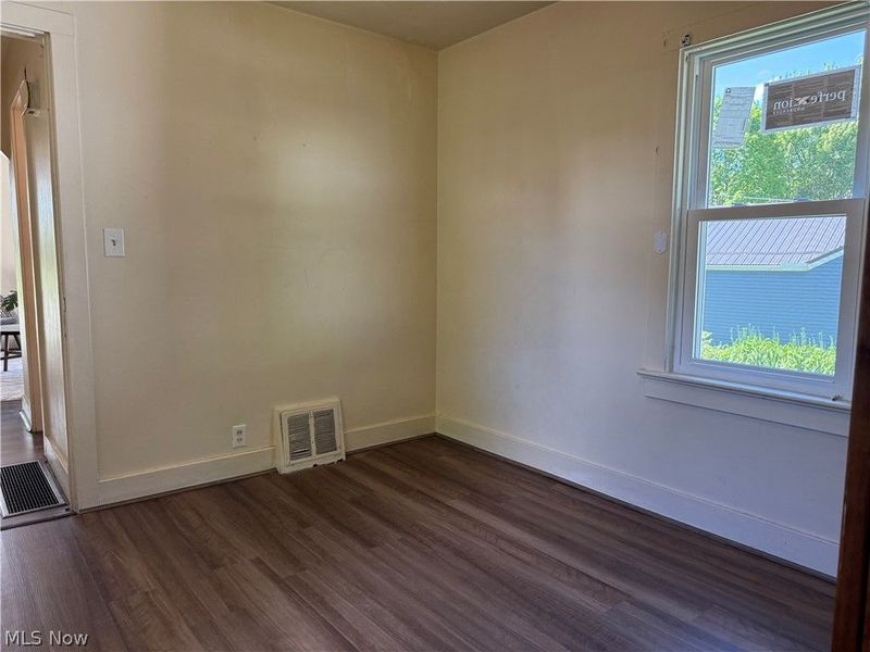 4563 Nutwood Avenue NW, Champion, OH 44483 Photo 12