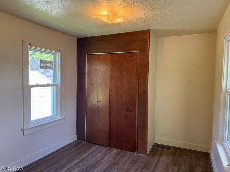 4563 Nutwood Avenue NW, Champion, OH 44483 Photo 13