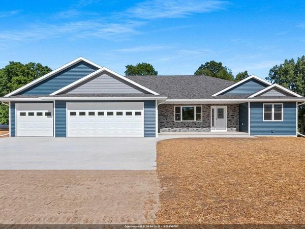 7310 BIRDIE VIEW LANE, Oconto, WI 54153