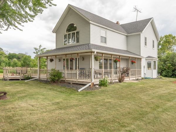 27326 Church Avenue, New Prague, MN 56071
