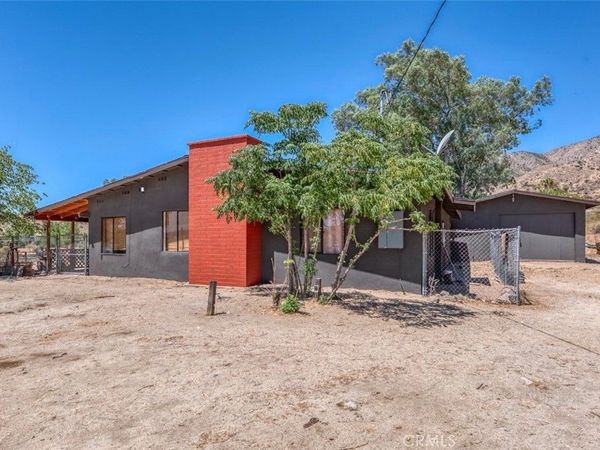 10344 San Gorgonio Avenue, Morongo Valley, CA 92256