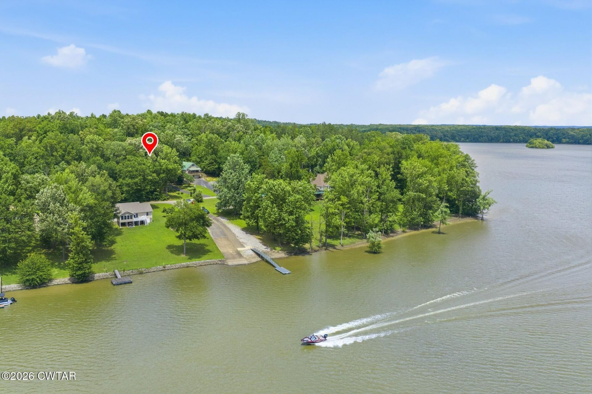 300 Featherfoot Parkway Loop  Parsons, TN 38363