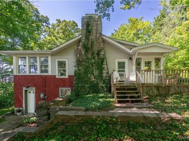 7075 S Abbott Road , Hamburg, NY 14075