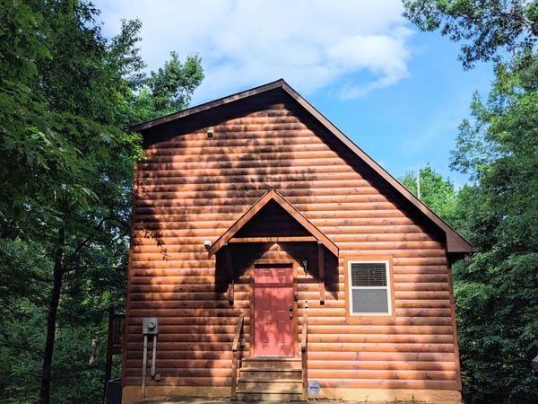 3884 Locust Ridge Road, Sevierville, TN 37876