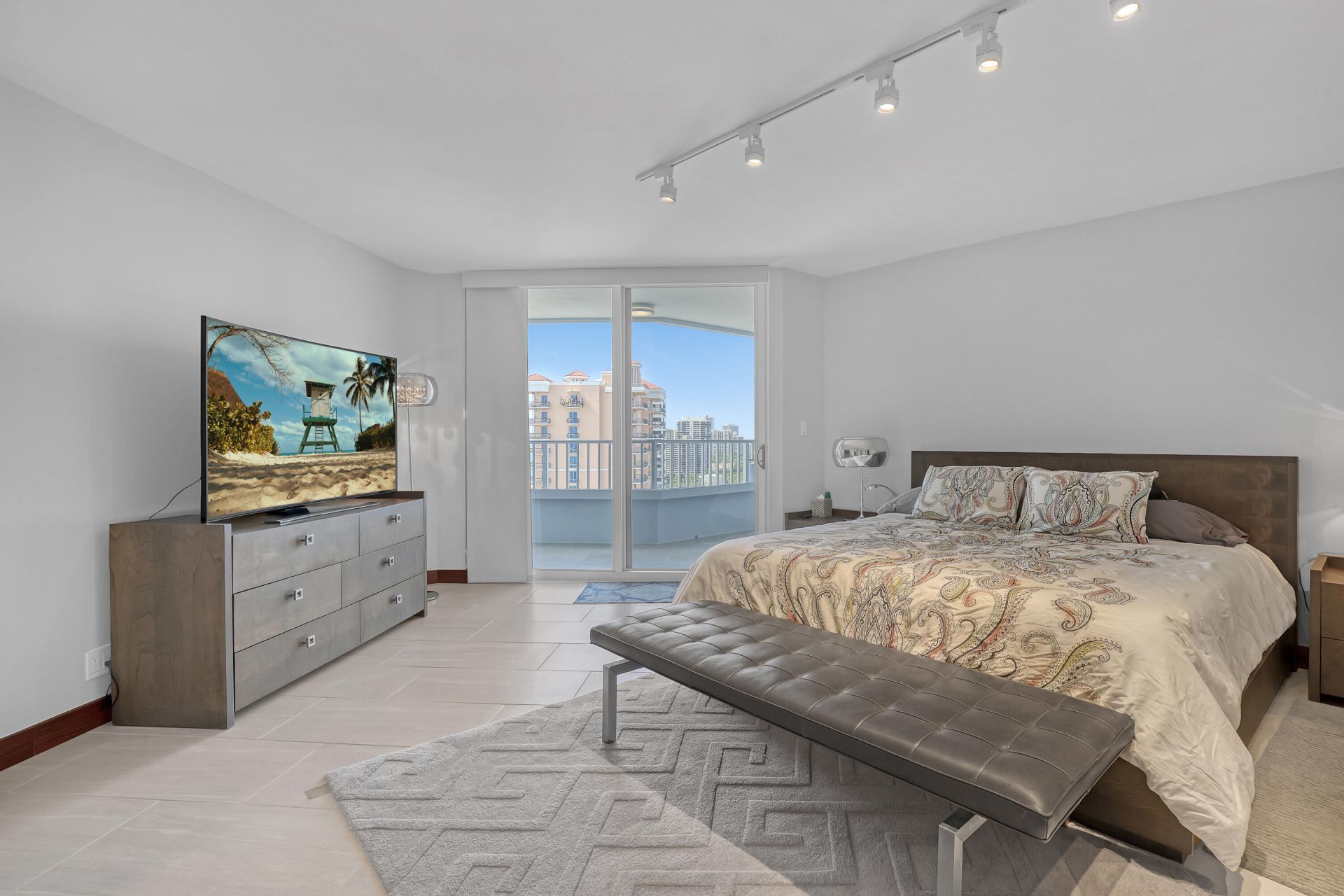 5200 N Ocean Drive, Unit 1902, Riviera Beach, FL 33404 Photo