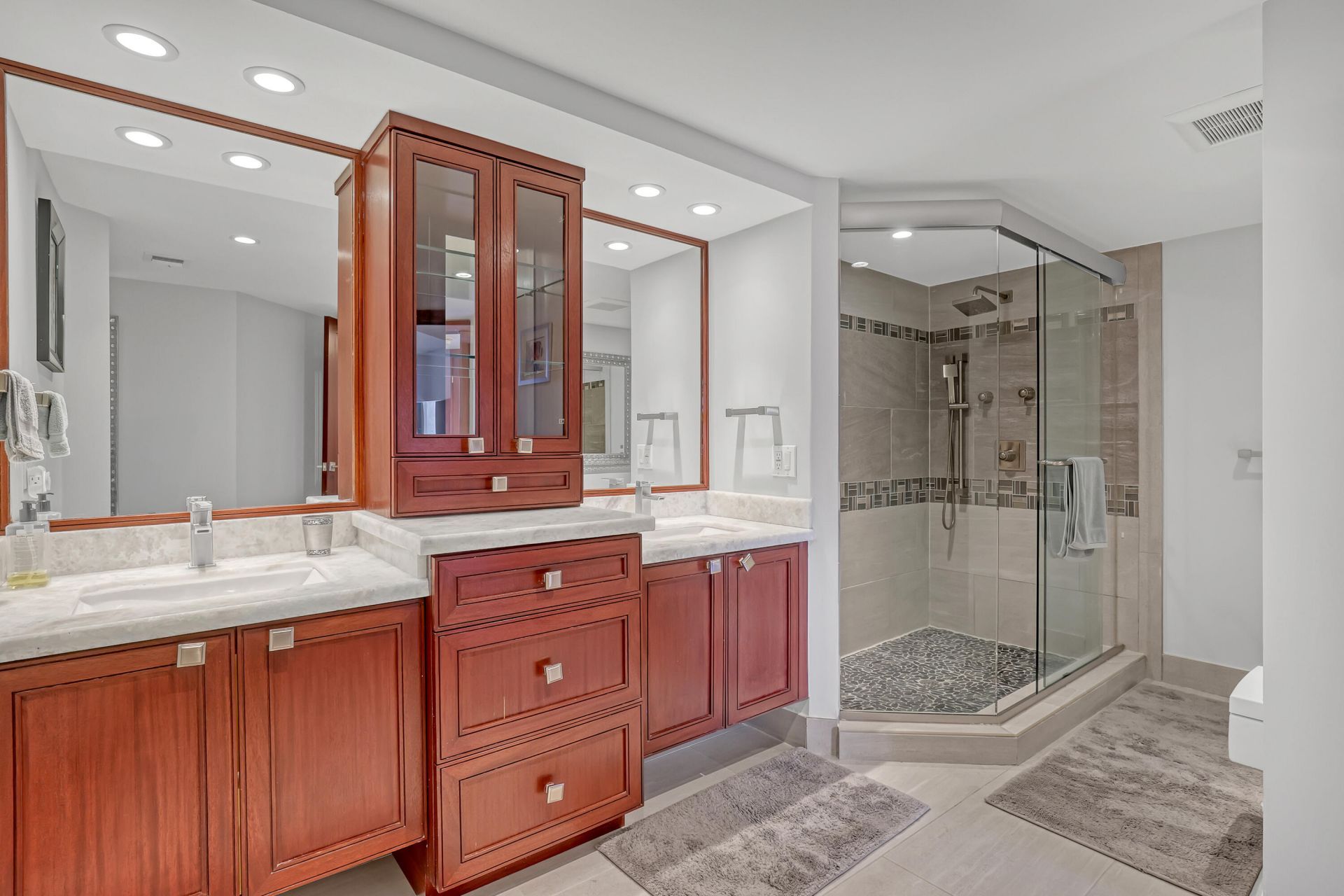 5200 N Ocean Drive, Unit 1902, Riviera Beach, FL 33404 Photo