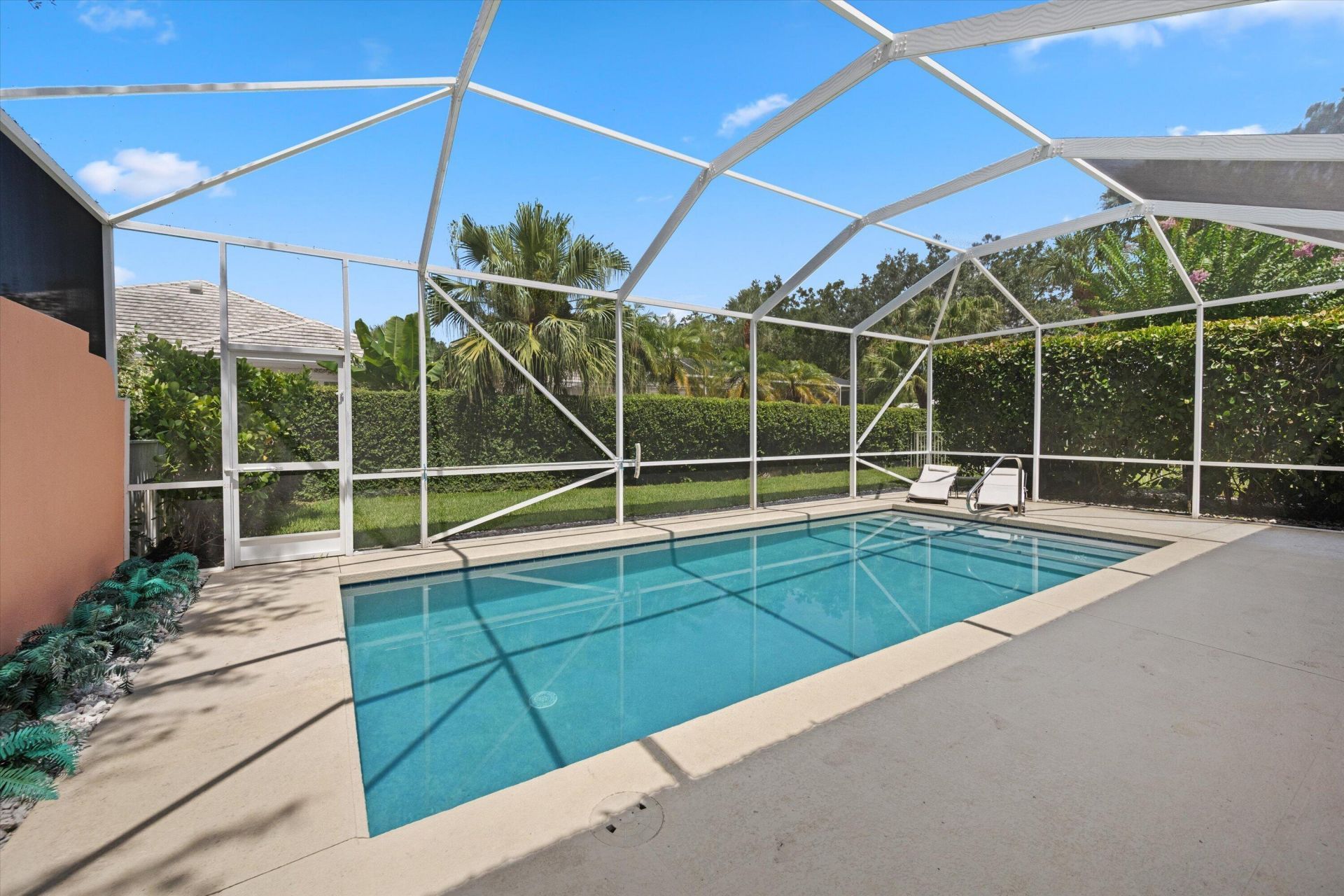 8488 Beaconhill Road, Palm Beach Gardens, FL 33410 Photo
