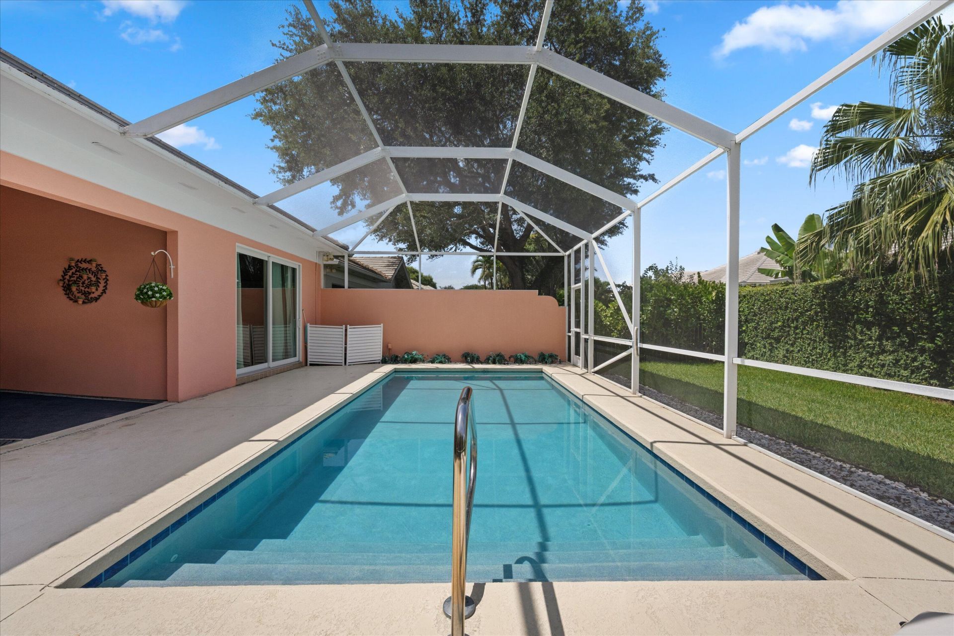 8488 Beaconhill Road, Palm Beach Gardens, FL 33410 Photo
