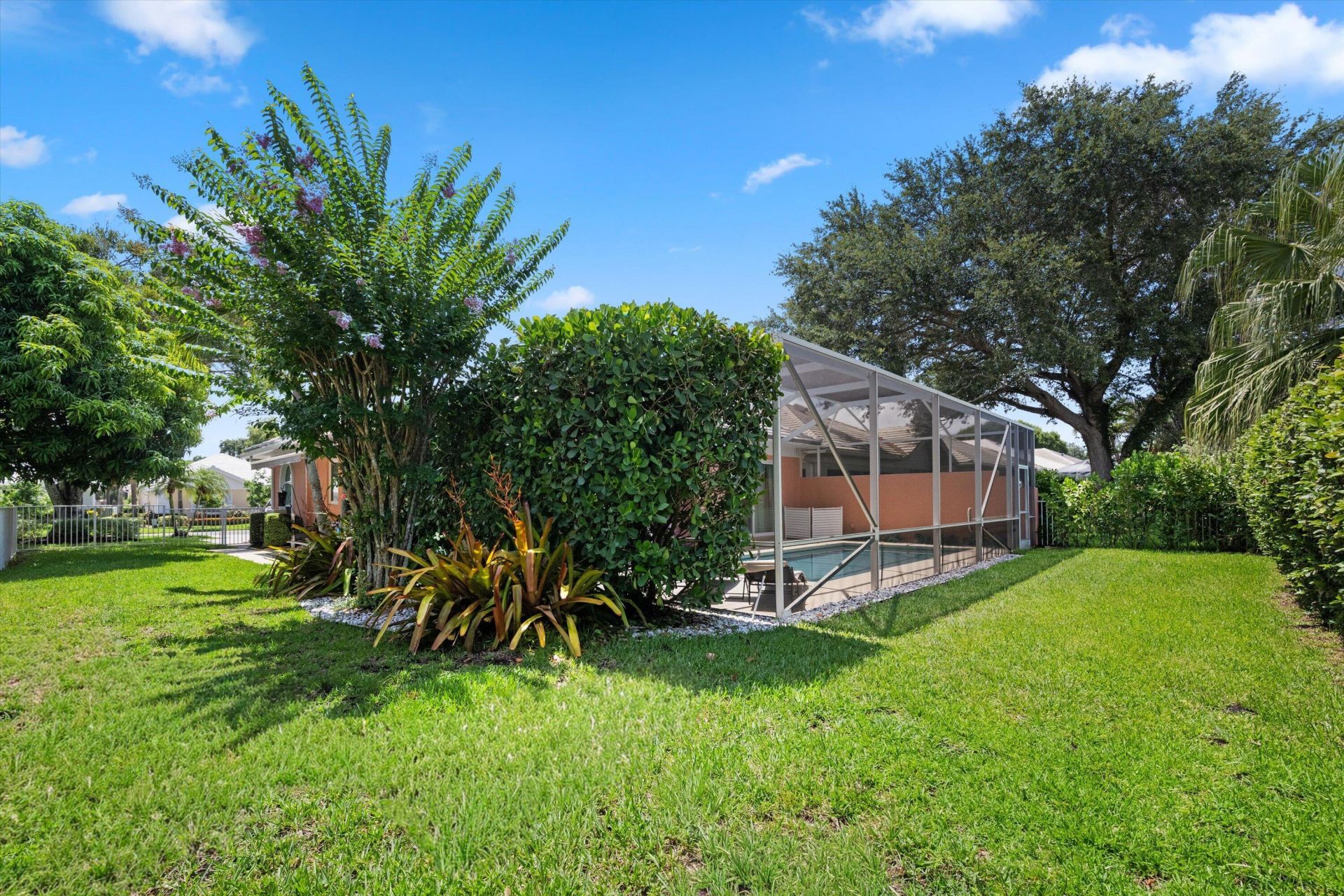 8488 Beaconhill Road, Palm Beach Gardens, FL 33410 Photo