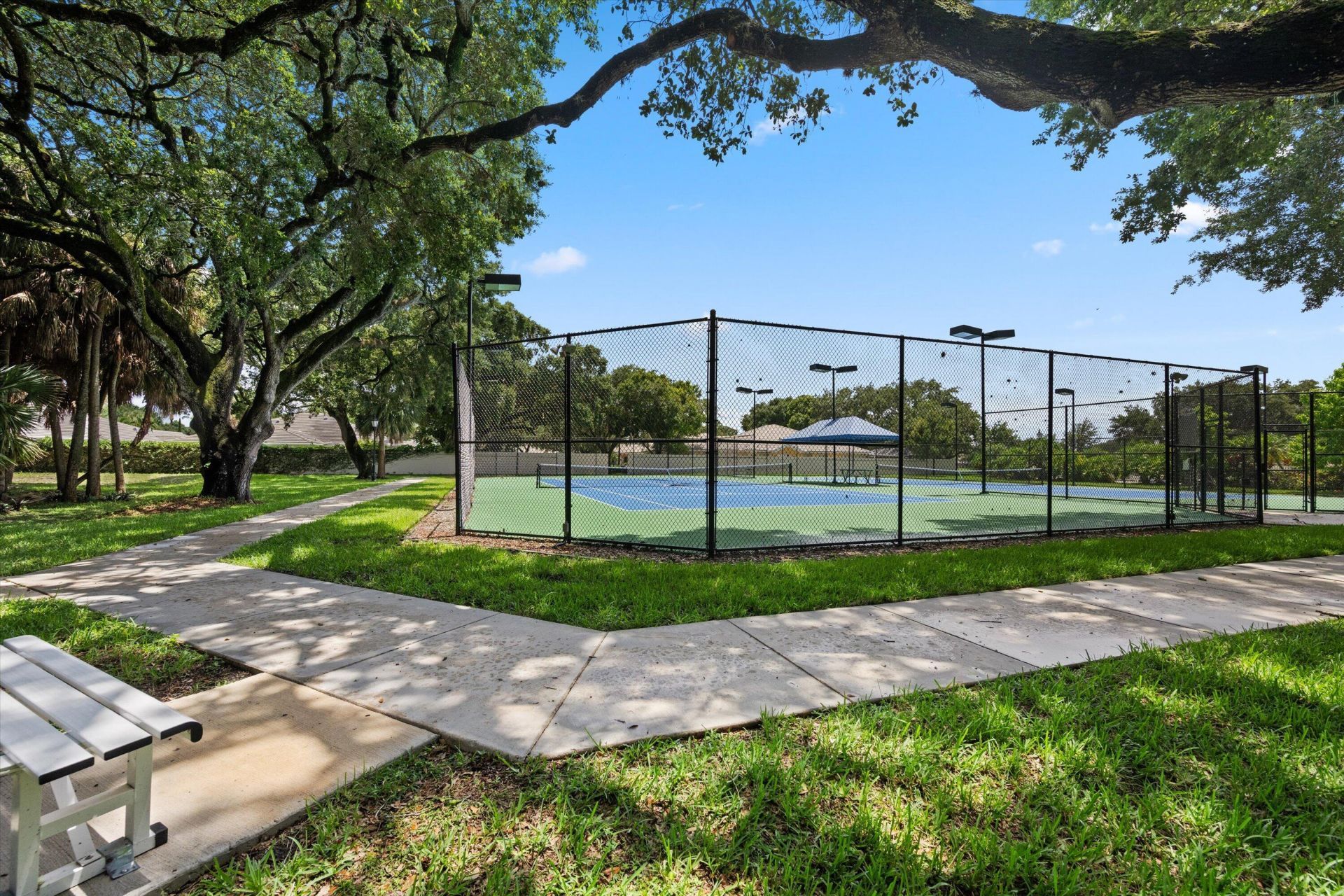 8488 Beaconhill Road, Palm Beach Gardens, FL 33410 Photo