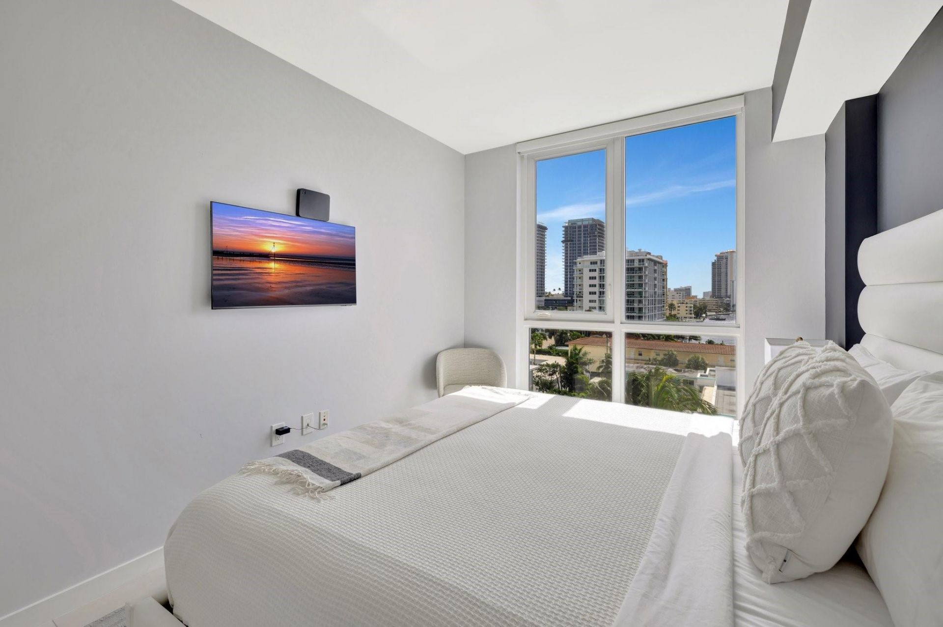 401 N Birch Road, Unit 703, Fort Lauderdale, FL 33304 Photo