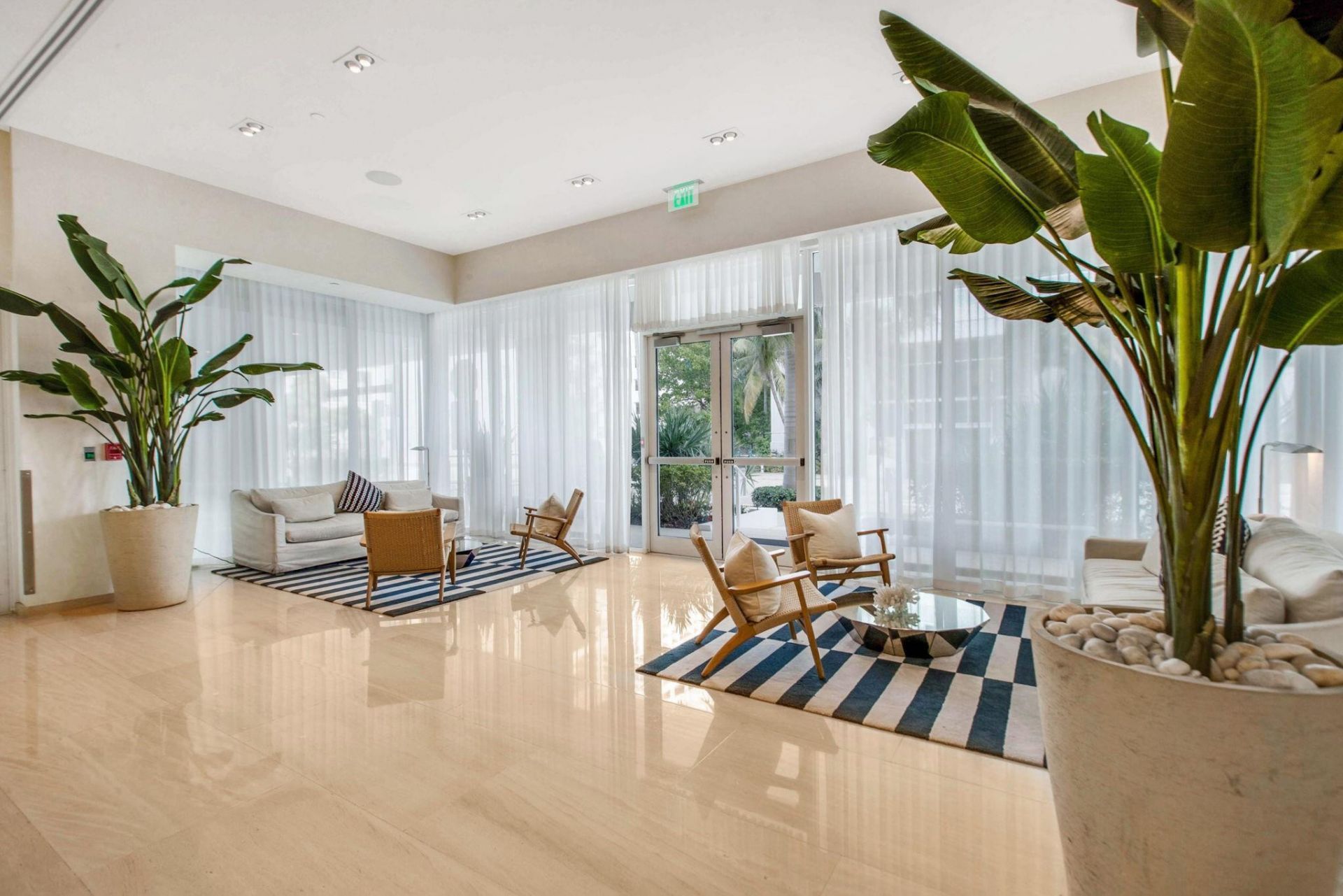 401 N Birch Road, Unit 703, Fort Lauderdale, FL 33304 Photo