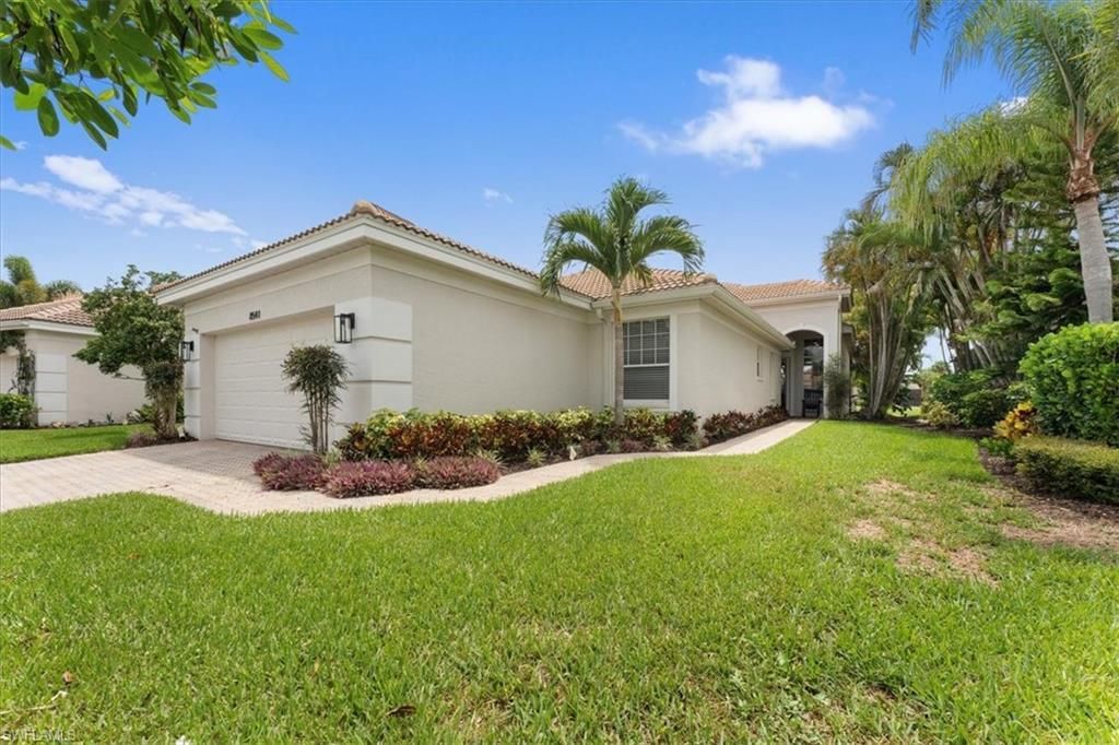 8541 Pepper Tree Way , Naples, FL 34114 Photo