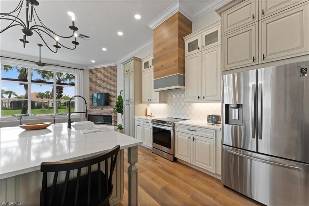 8541 Pepper Tree Way , Naples, FL 34114 Photo