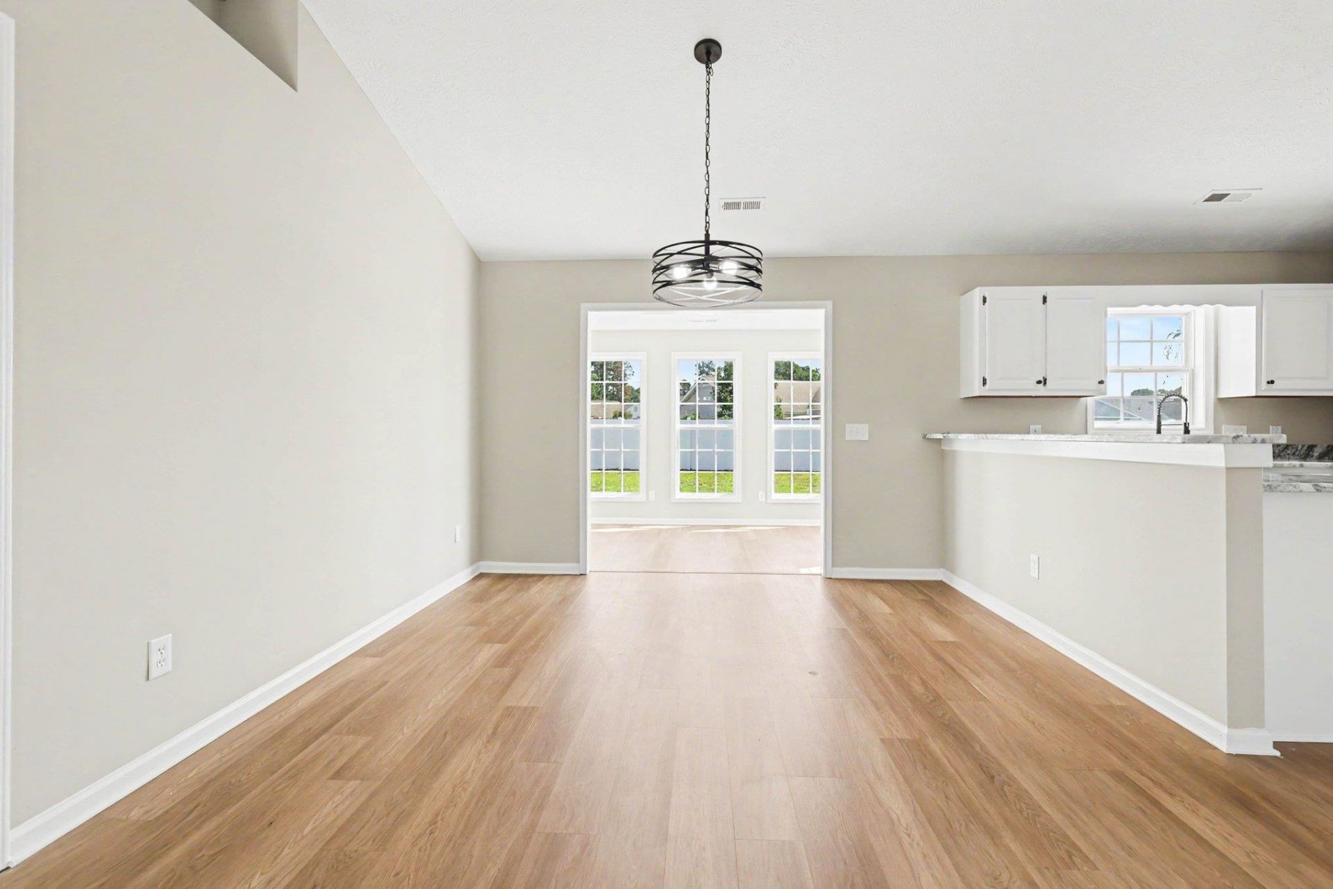 2107 Hawksmoor Dr. Photo 7