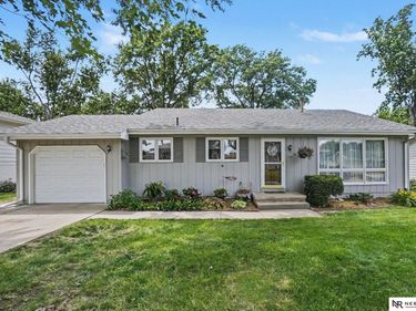 6802 S 81 Street, Ralston, NE 68127
