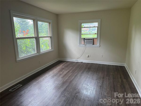 1520 Effingham Road, Charlotte, NC 28208