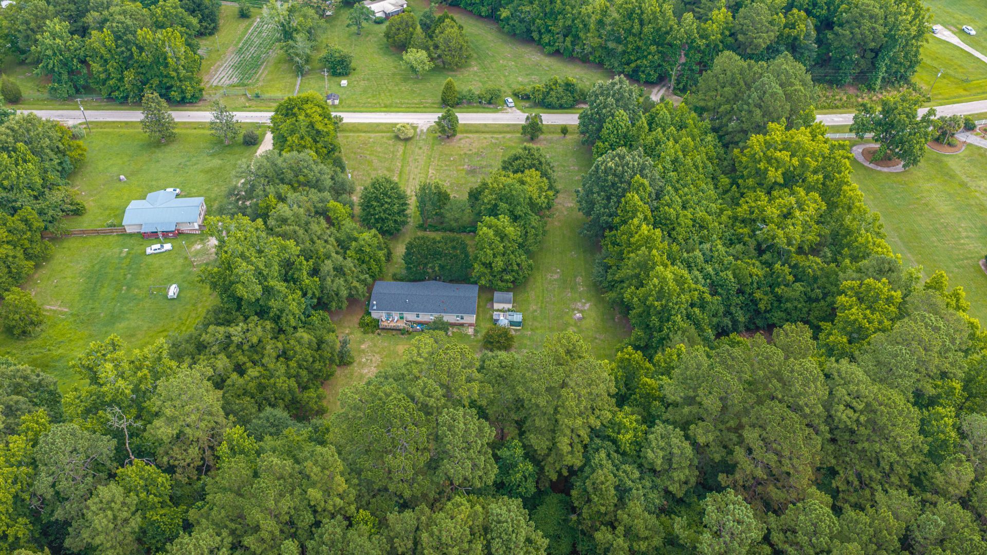 253 Winter Drive Photo 45