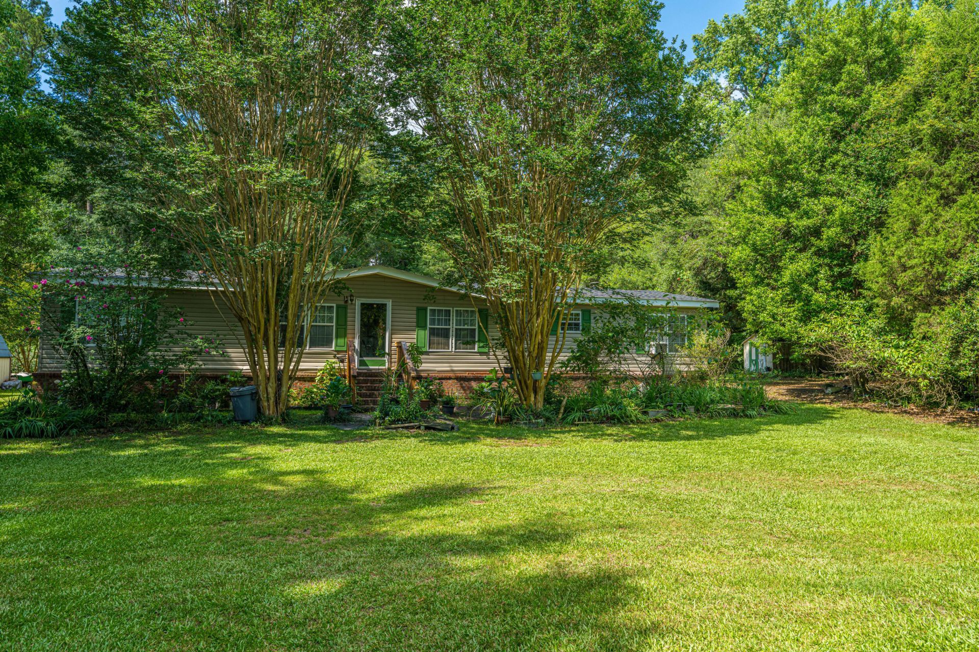 253 Winter Drive Photo 6