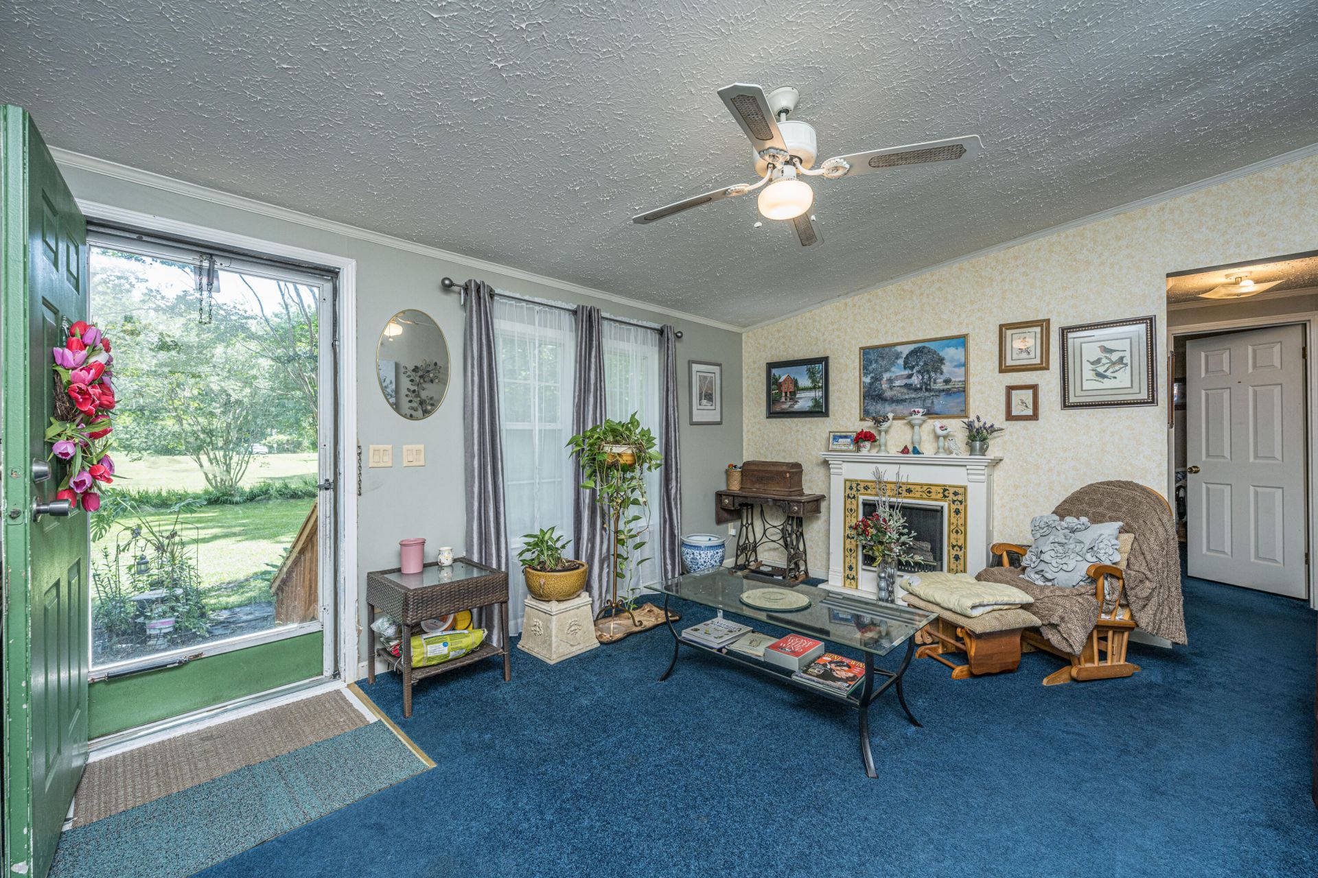253 Winter Drive Photo 8