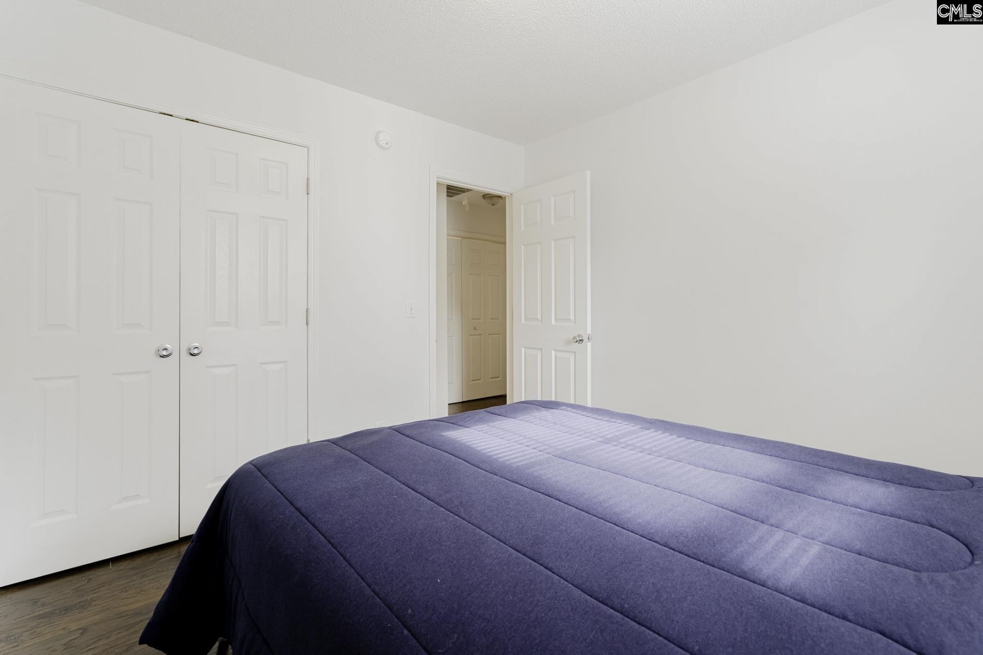 1000 S Twin Oaks Way  Photo 26