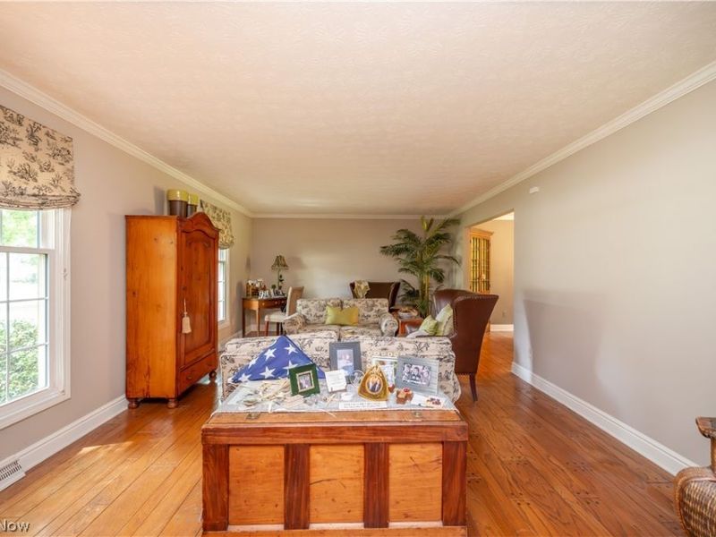 548 Squirrel Hill Drive, Youngstown, OH 44512 Photo 21