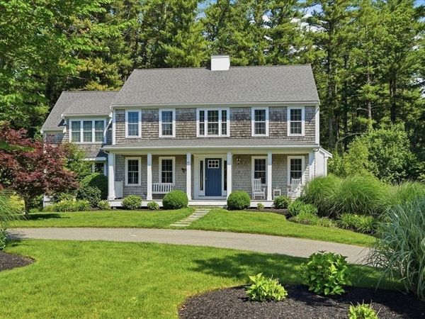 7 Fountain Knoll Ln, Kingston, MA 02364