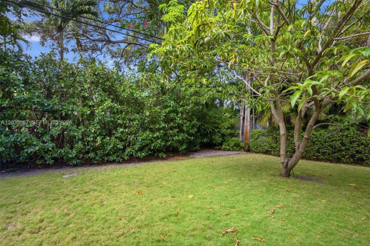 2355 Overbrook St, Coconut Grove, FL 33133 Photo