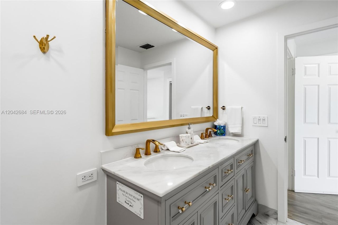 1301 SW 10th Ave , Unit 105, Delray Beach, FL 33444 Photo