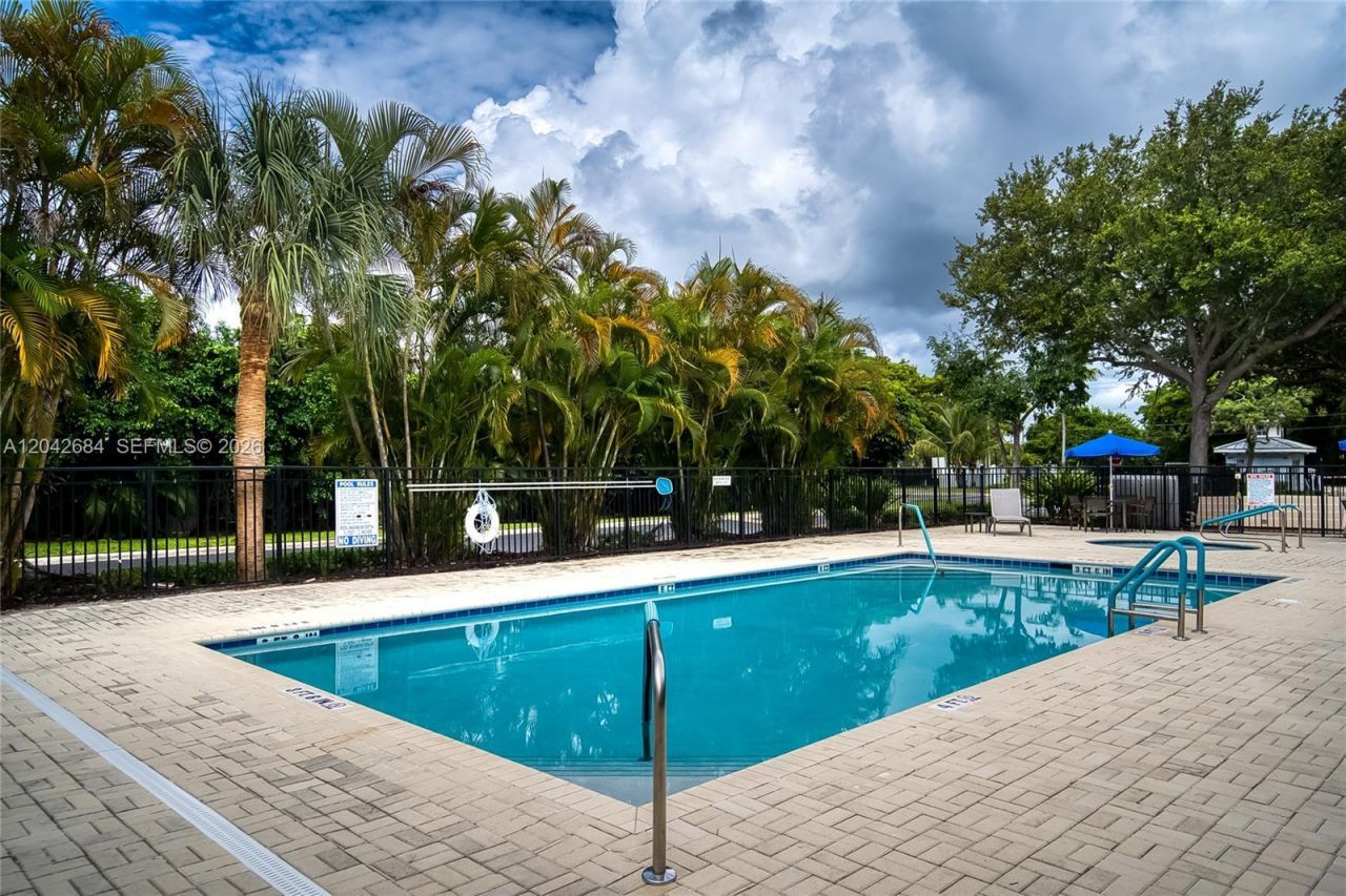 1301 SW 10th Ave , Unit 105, Delray Beach, FL 33444 Photo