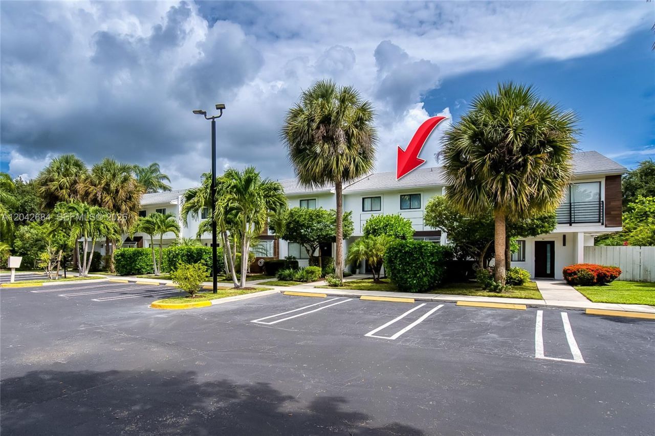 1301 SW 10th Ave , Unit 105, Delray Beach, FL 33444 Photo