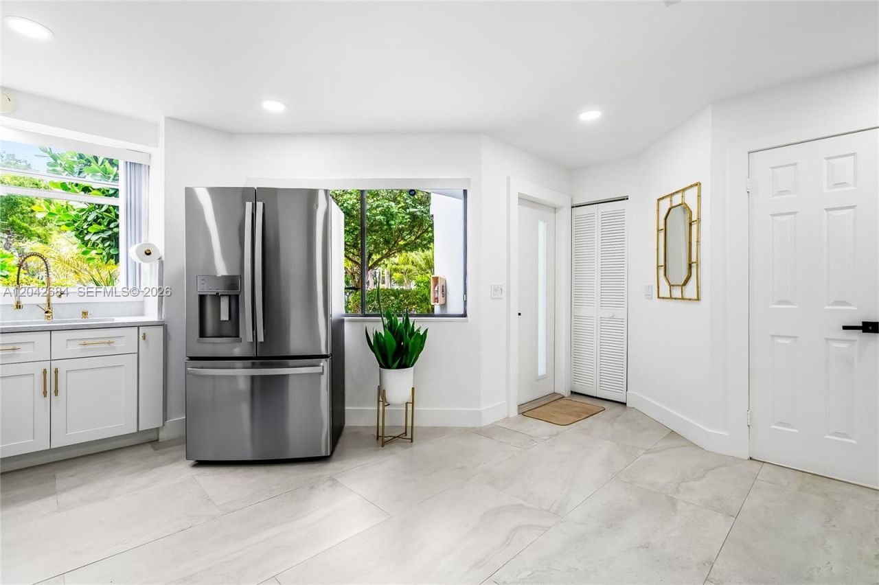 1301 SW 10th Ave , Unit 105, Delray Beach, FL 33444 Photo