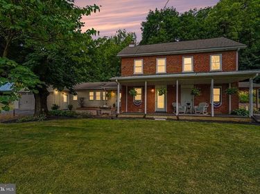 1021 PINE STUMP ROAD, CHAMBERSBURG, PA 17202