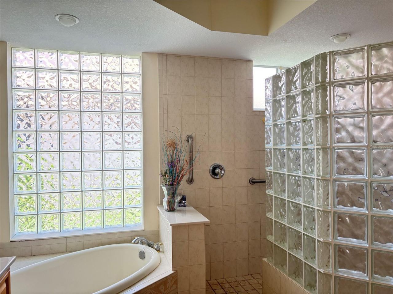 5835 Covey Court , Bradenton, FL 34203 Photo