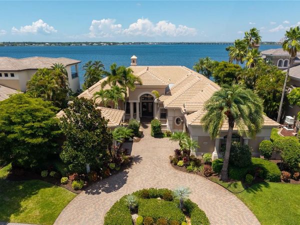 3803 HAWK ISLAND DRIVE , BRADENTON, FL 34208