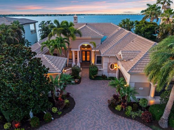 3803 HAWK ISLAND DRIVE, BRADENTON, FL 34208