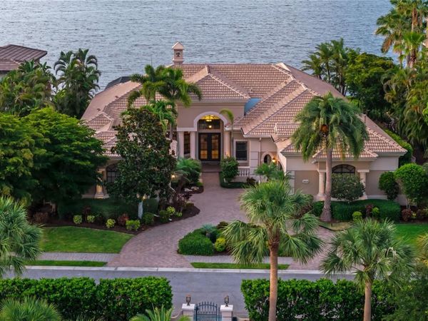 3803 HAWK ISLAND DRIVE, BRADENTON, FL 34208