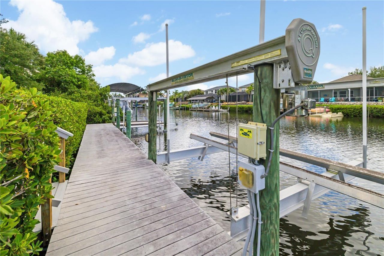 3803 Hawk Island Drive, Bradenton, FL 34208 Photo