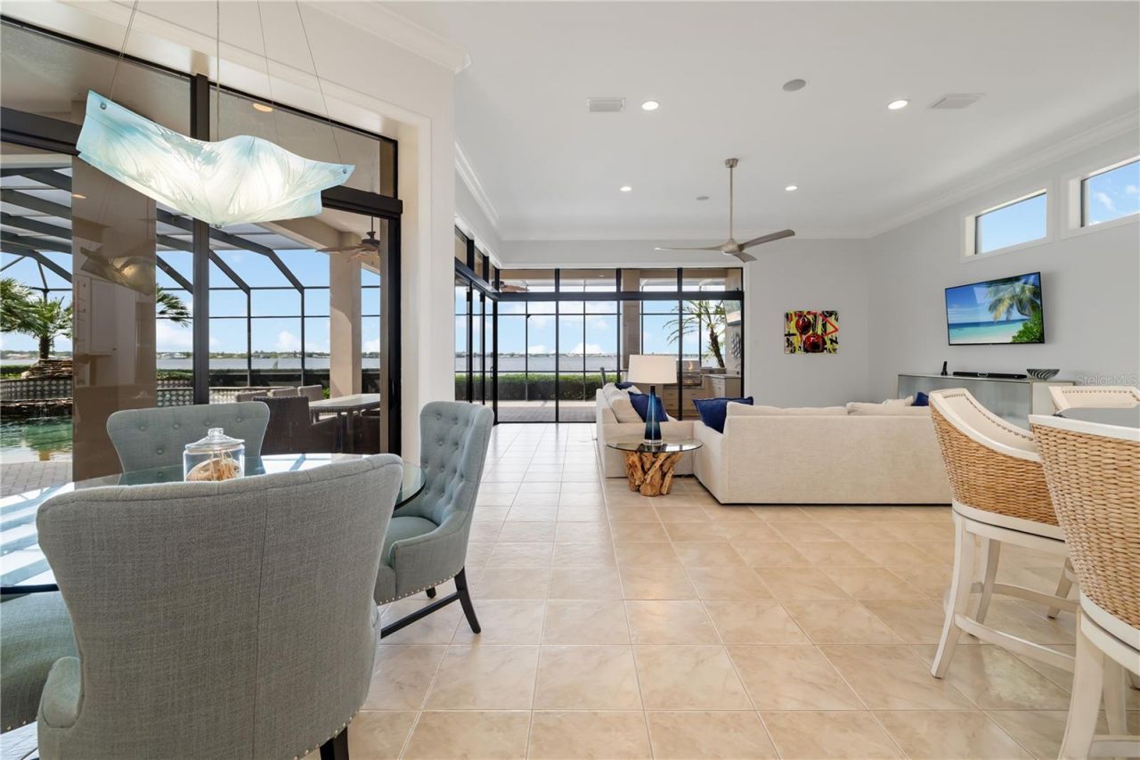 3803 Hawk Island Drive, Bradenton, FL 34208 Photo